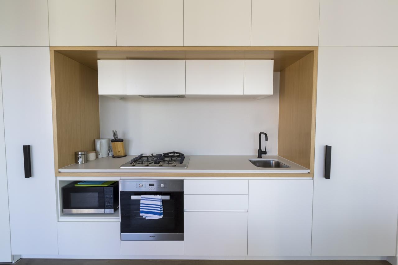 Apartments Melbourne Domain - New Quay Docklands エクステリア 写真