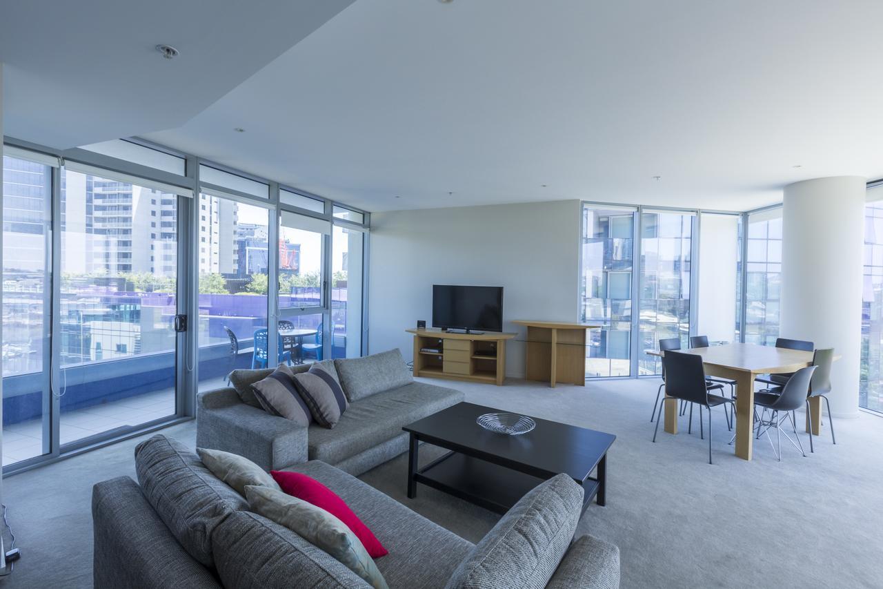 Apartments Melbourne Domain - New Quay Docklands エクステリア 写真